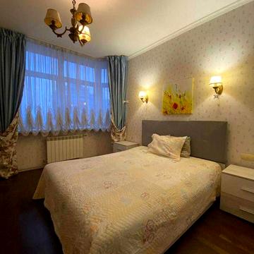 Олександри Екстер 3, оренда дуже теплої 2-квартири, Троєщина!