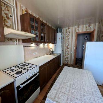 Продаю 3 кім квартиру в цегляному будинку по вул.Шухевича,4