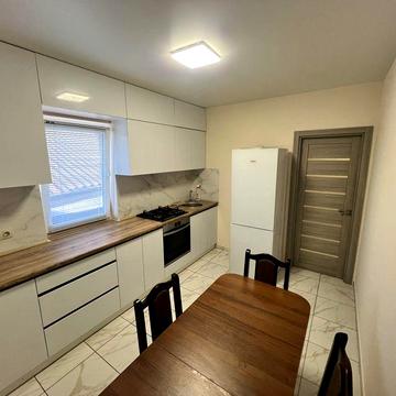 Сдам 2 к кв Новый Рынок Новострой Свет всегда есть