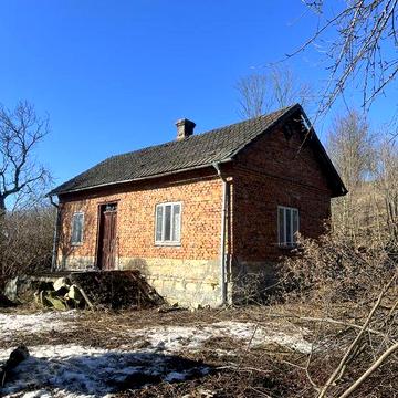 Продам Хату.      .