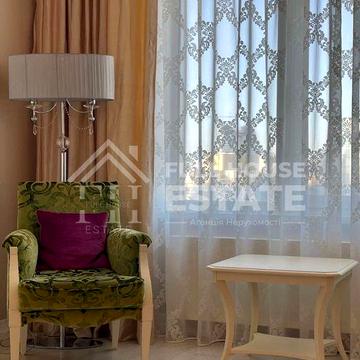 Резиденція з панорамним видом на історичний Київ. Новопечерські Липки!