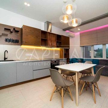 Аренда 2к Центр Печерск ул. Верхогляда Новопечерские Липки низкий этаж