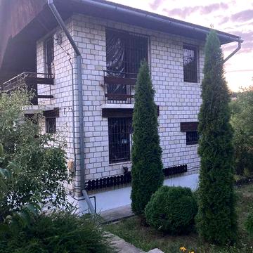 Будинок в передмісті Ужгорода