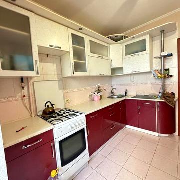 В продажу 1к к на Садовій з ремонтом, 42 кв м