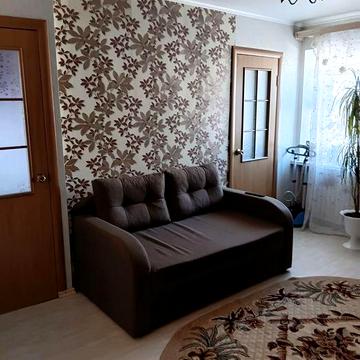 Продам 2-х комнатную квартиру возле ЖД вокзала