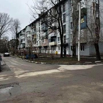 Продам 2х ком. кв-ру в центре, ул.М.Гончаренко 2этаж пятиэтажного дома