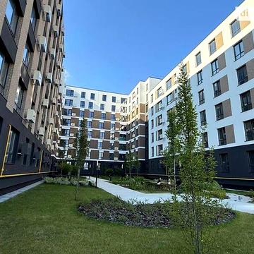 Продаж 2к Квартира Героїв Майдану вулиця ЖК Avalon Holiday