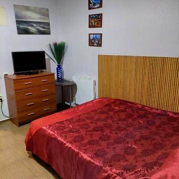 Продам 1 ком. квартиру возле парка Шевченко.