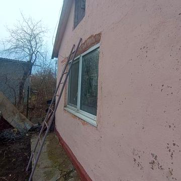 Продам часть дома и летнюю кухню на Ленпоселке