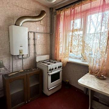 Продаж трикімнатна квартира Вул. КОСМОНАВТІВ 90