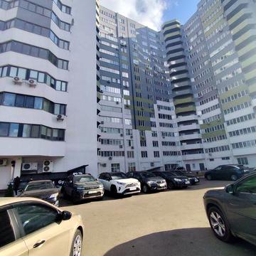 Продам 2-х кімнатну квартиру р-н Центр вул Грушевського 110