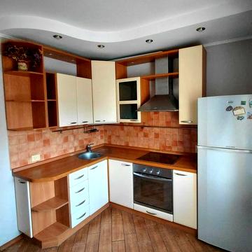 Оренда 2 к. кв. вул. Анни Ахматової, 16 В, м Позняки, м Харківська