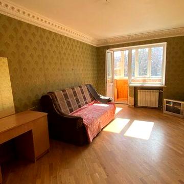 Продаж 2-х кім квартири на Миру 17 Дарницька площа Соборності