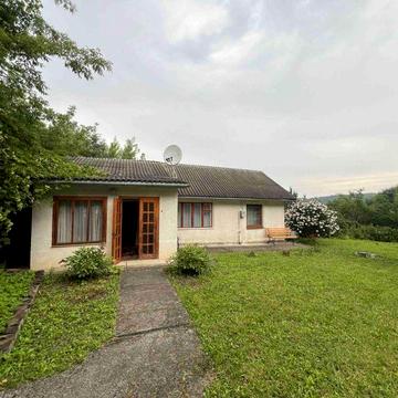 Продам будинок у селі, всі умови, гарний вид. ВЛАСНИК