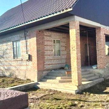 Це не просто будинок- це -майновий комплекс !