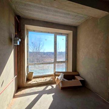 Доступна 1-кімнатна квартира, газ, частковий ремонт, документи.