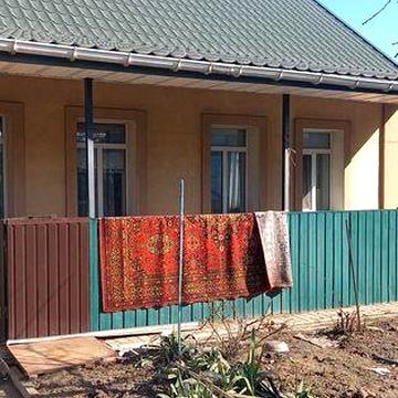 Продажа дома 500метров к окружной дороге.  8 соток  . Ул. Жулянская
