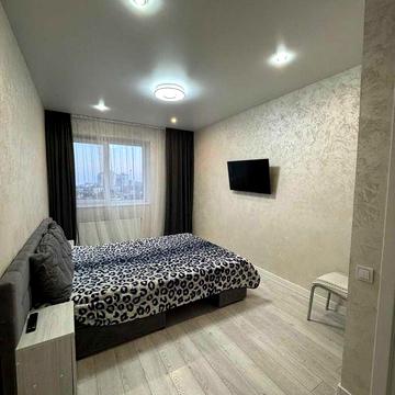 сдам 1 комнатную ЖК Море, ул Львовская