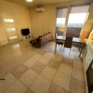 2к-студ ЖК Скайленд 2, ул Волошковая 2, 42м2