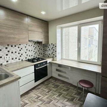 Продаж 3к Квартира Гетьмана Івана Мазепи вулиця