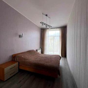 Продам 2 к. квартиру сталинка Героев Харькова Центр Защитников Украины