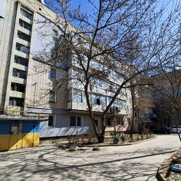 Продам 1но кімнатну квартиру. Попова. АГВ.