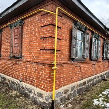 Половина Будинка. Район Крюків.