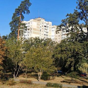 Ореста Васкула вул., 44/50