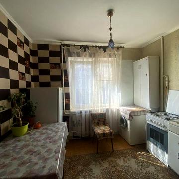 Сдам 1 ком.квартиру ул.Заболотного/Крымская.Цена 4500грн