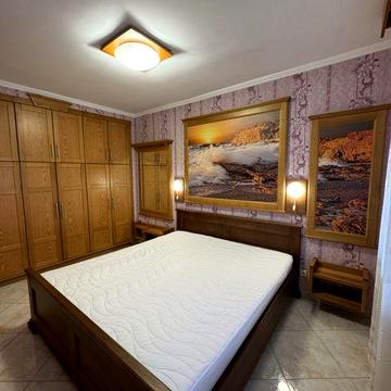 Оренда 4-кімнатної квартири на Французькому бульварі