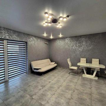 Оренда комфортного таунхаусу в місті