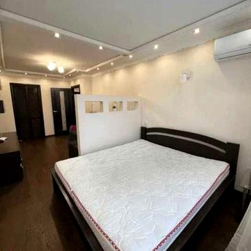 Сдам 2 кв Новые Дома Коммунальный рынок 9000 гр.