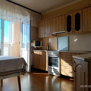 Бориспільська вул., 26-З