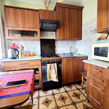 Оренда 1 кімнатної, ГЕРОЇВ МАЙДАНУ (ТЦ МАЙДАН), МЕБЛІ, ТЕХНІКА, балкон