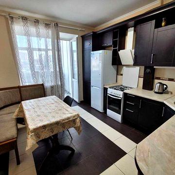 Здам в оренду 2к квартиру Виставка, вул. Будівельників