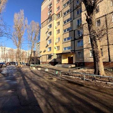 Продам 2-ух ком квартиру Победа 6