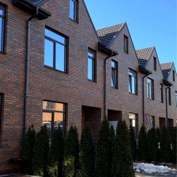 Останній таунхаус по вул. Павленка, Ірпінь. Центр міста.