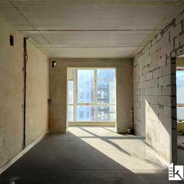 2х Рівнева квартира в ЦЕНТРІ! З Котлом та Наповненям готова до ремонту