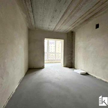 Продаж просторої 1-кім квартири з чорновими роботами!