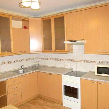 Ул. Драгоманова 8 . Аккуратная, уютная , просторная квартира.Позняки