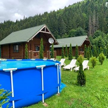 Продаж дачі неподалік озера Синевир