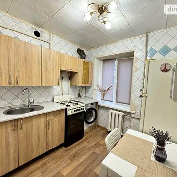 Довгострокова оренда 1к Квартира Квартальна (Гладкова) вулиця