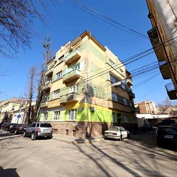 Продаж  2-кім центр