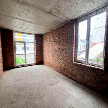 Квартира з двором від забудовника 7 км від Києва газ ЖК Sanville park