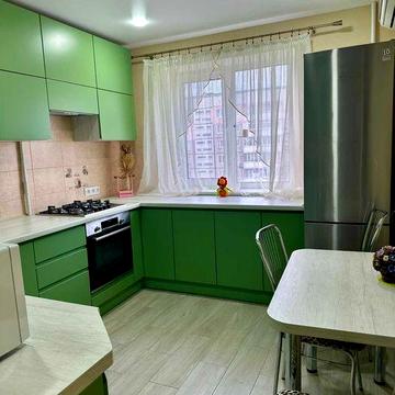 Продам красивую 3к Победа 3.Мандрыковская