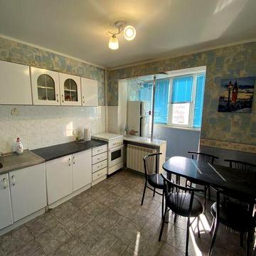 Продаж 1-кім квартири,вул. Пантелеймона Куліша, 15, метро Лівобережна