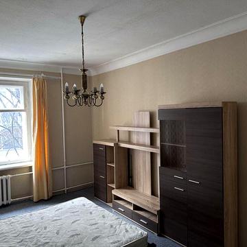 Здаю 2к квартиру. Печерський. Кімнати роздільні.