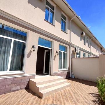 Дом-дуплекс 150 м² в элитном районе Одессы | Аквапарк, спортплощадки