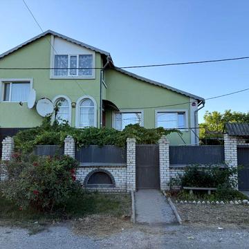 Оренда будинка в центрі міста