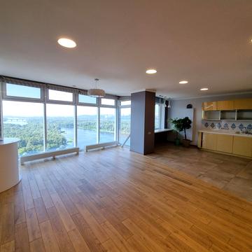 Раїси Окіпної вул., 10-А